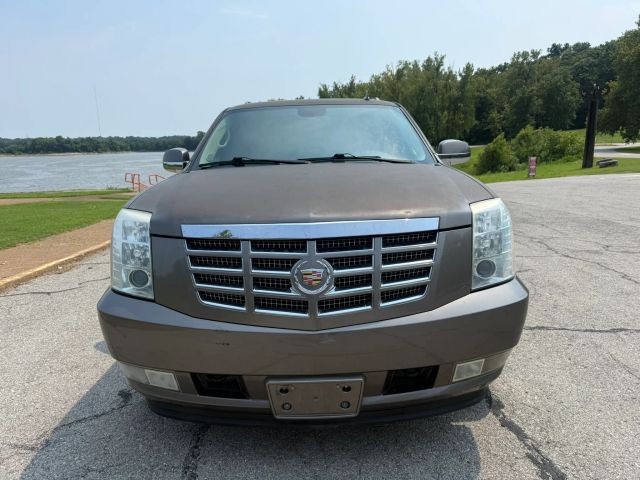 cadillac escalade esv 2013 1GYS4HEFXDR179863 image cadillac escalade esv 2013 1GYS4HEFXDR179863 image